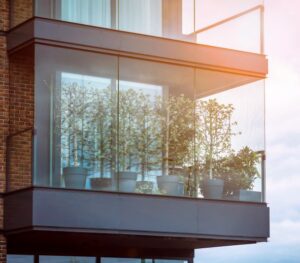 cam balkon sistemleri evinize estetik katar